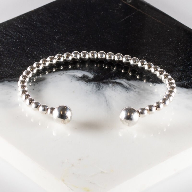 Sterling silver beaded baby's bangle